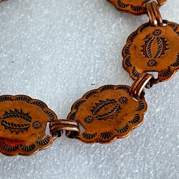 Copper Southwest Style Medallion Link Bracelet - Picture 9 of 12